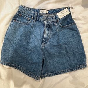 A&F baggy jean short